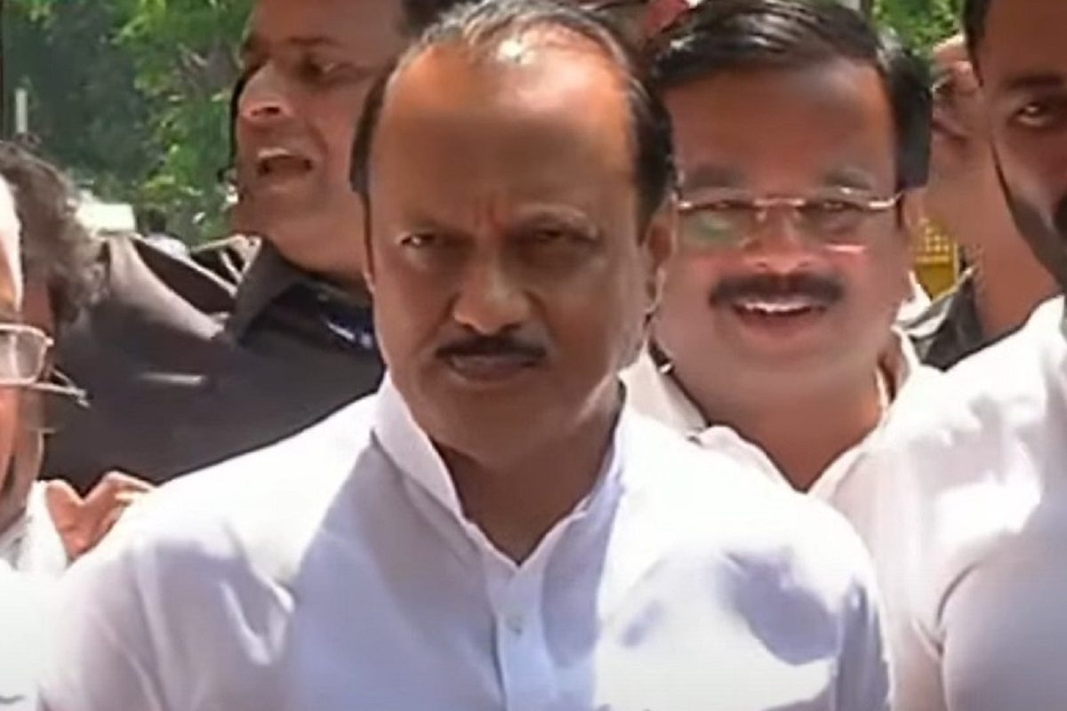 अजित पवार