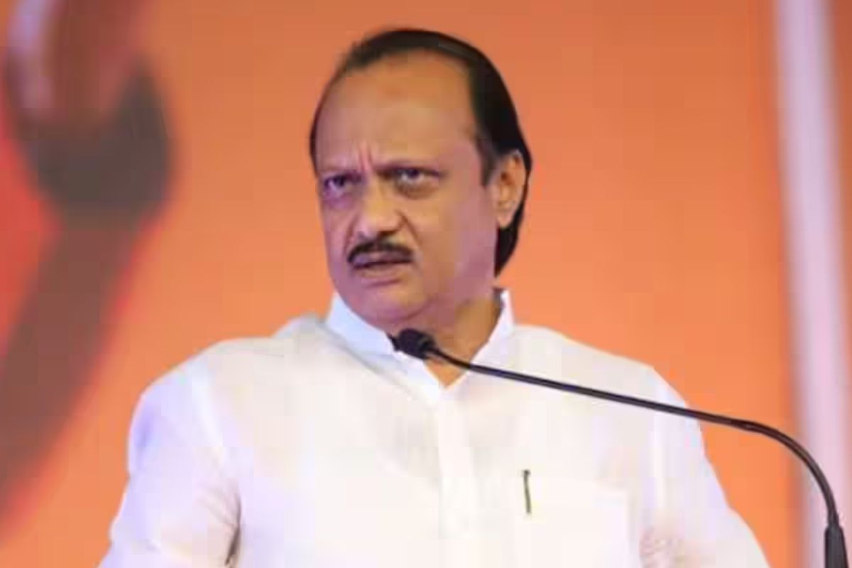 अजित पवार