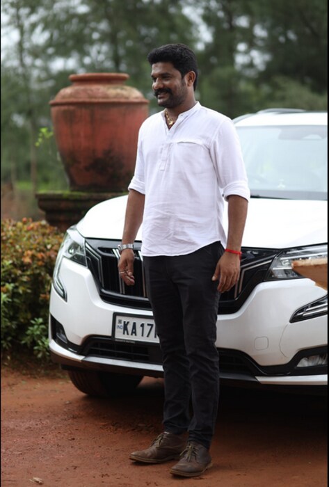 महत्वाचं म्हणजे संपथचं गेल्यावर्षीच लग्न झालं होतं. लग्नाला अवघा एक वर्ष झाला असता अशा घटनेने सगळेच हादरले आहेत. 