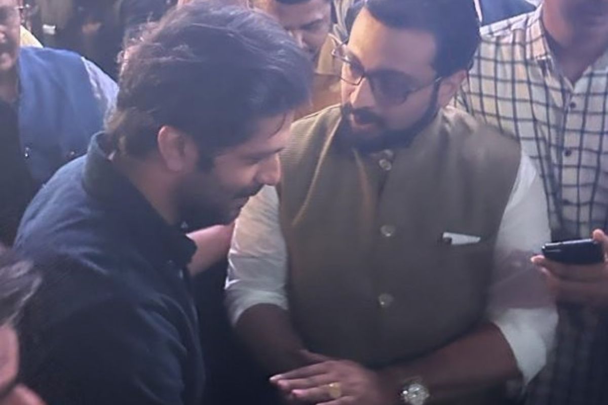 amol kolhe amit thackeray