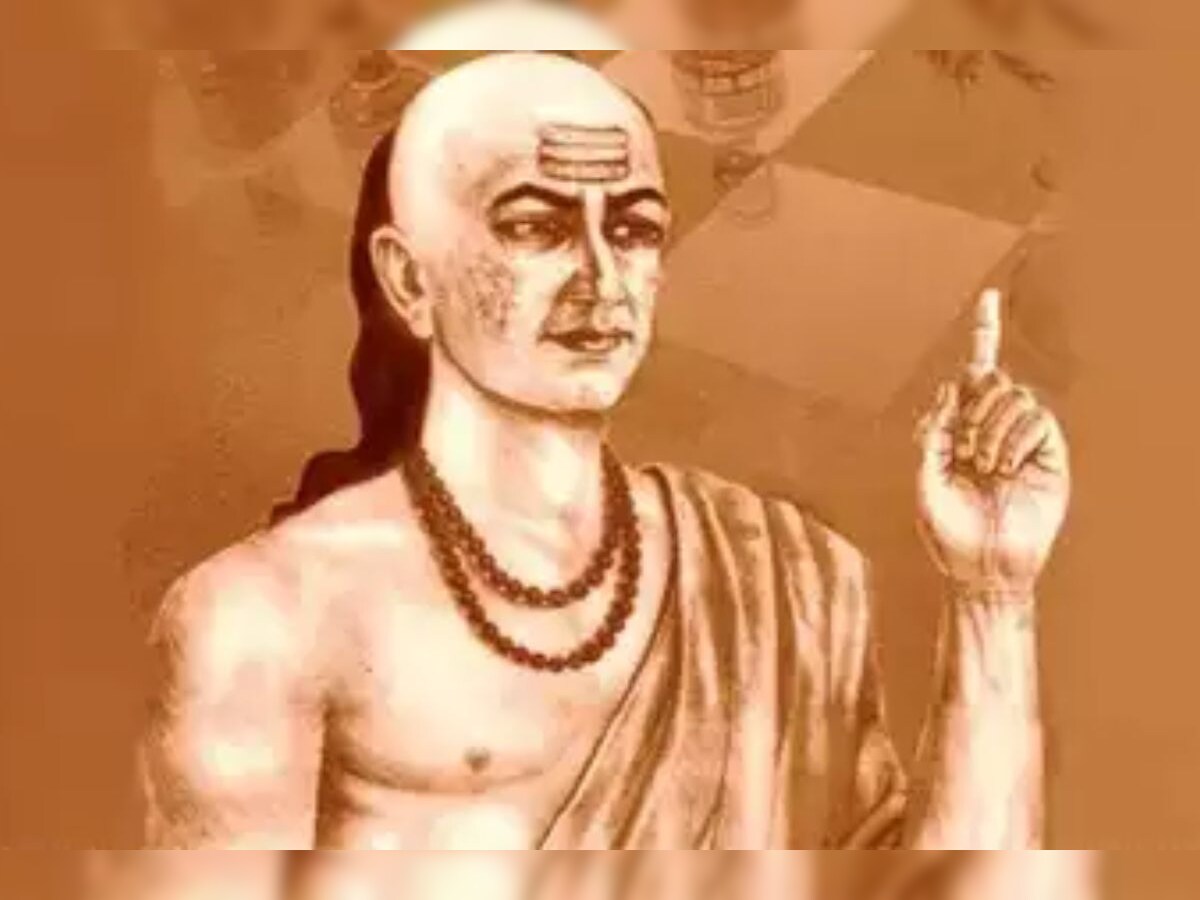 Chanakya Niti : जन्माच्या आधीपासून ...