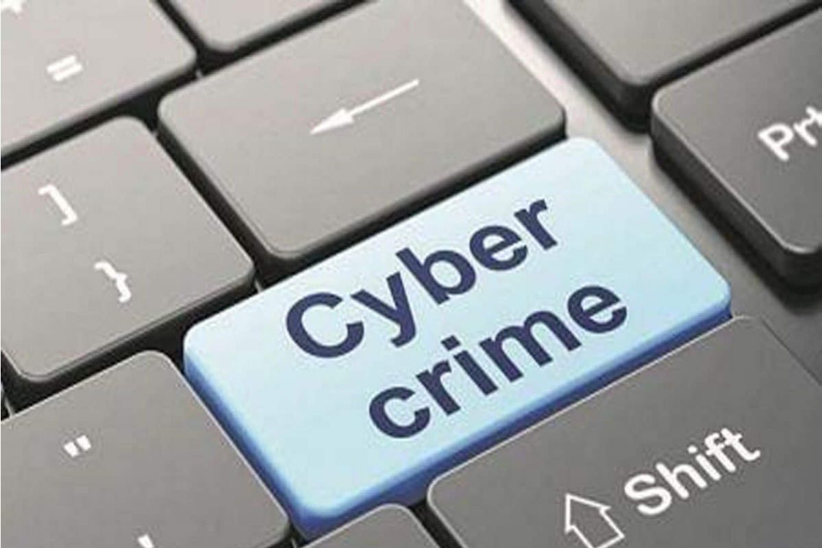 लोकांना फसवून ऑनलाईन पैसे काढण्याची गुन्हेगारांची नवी पद्धत, व्हाल आश्चर्यचकीत