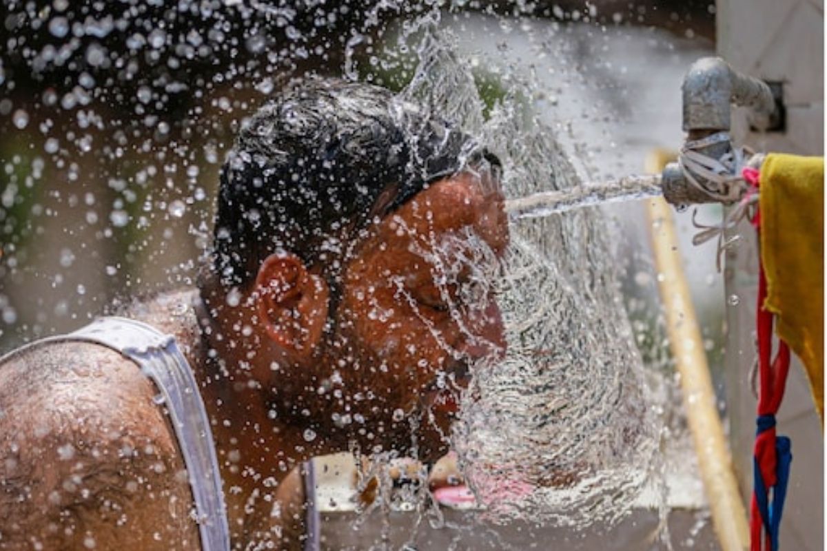 उकाड्याने हैराण नागरिकांना दिलासा