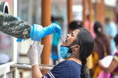 देशात कोरोनाच्या रुग्णांमध्ये वेगात वाढ, WHO चा भारताबाबत मोठा इशारा