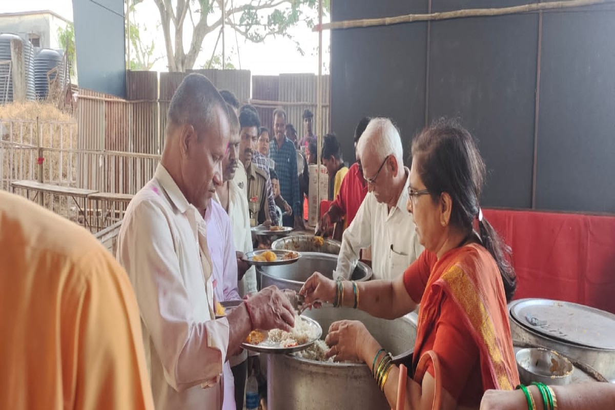 Kolhapur Jotiba Yatra : जोतिबाच्या चैत्र यात्रेसाठी येताय..? 'या' ठिकाणी घ्या अन्नछत्राचा लाभ