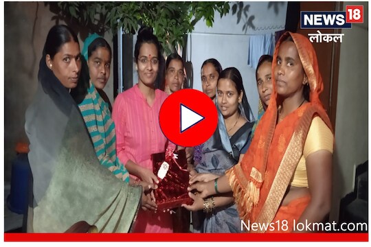 3 वेळा अपयश आल्यानंतरही सोडली नाही जिद्द, शिवणकाम करणाऱ्या महिलेची मुलगी बनली सरकारी अधिकारी, Video