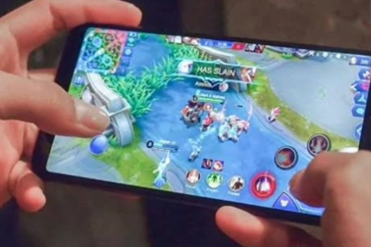 ऑनलाइन गेम खेळताय तर सावधान! तज्ज्ञांनी दिली धक्कादायक माहिती