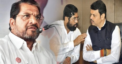 सर्वसामान्य जनतेचे सरकारी कार्यालयात गेल्यानंतर लचके तोडून त्यांना शासकीय कामे करून देत असताना नागवला जात आहे.