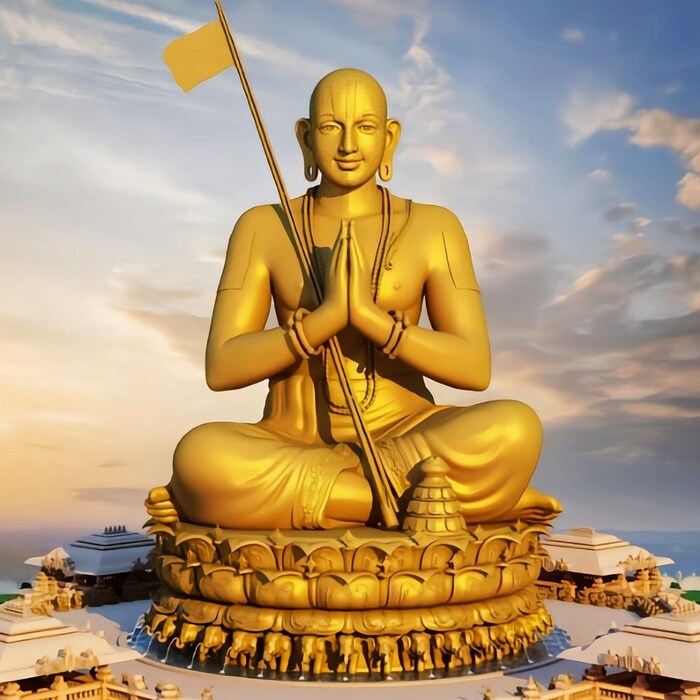 2/10 : स्टॅच्यू ऑफ इक्वॅलिटी म्हणून परिचित असलेला थोर गणितज्ज्ञ रामानुजन यांचा पुतळा हैदराबादमध्ये आहे. त्याची उंची 216 फूट आहे.