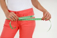 लग्नानंतर का वाढतात महिलांचे Hips? रिसर्चमधून काही धक्कादायक कारणं समोर