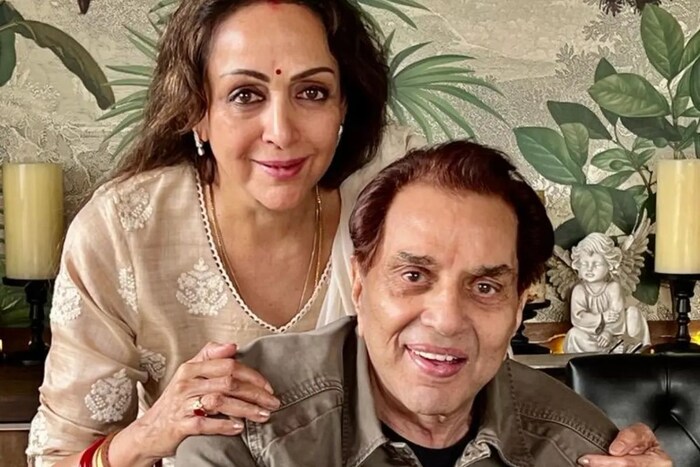 आजच्या दिवशी हेमा आणि धर्मेंद्रचे चाहते त्यांना शुभेच्छा देत असून त्यांच्या निरोगी आयुष्यासाठी प्रार्थना करत आहेत. 