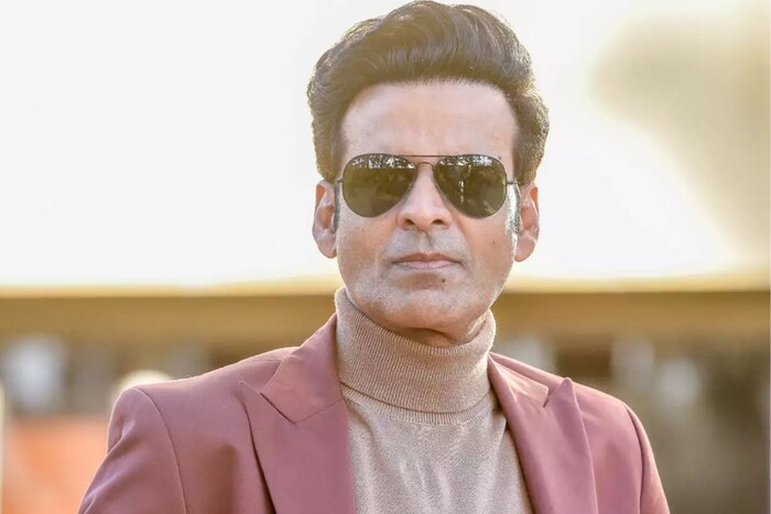 मनोज बाजपेयी आज 54 वर्षांचे असले तरी त्यांचा लूक एखाद्या तरुण अभिनेत्याला लाजवेल असाच आहे. 