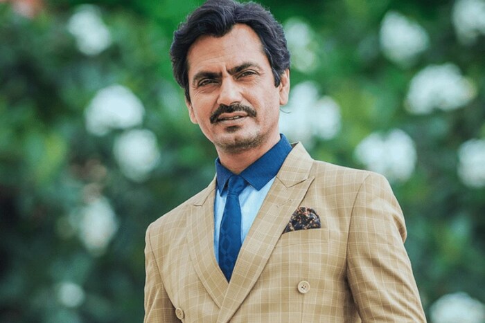 या चित्रपटाबद्दल बोलताना नवाजुद्दीन सिद्दीकी म्हणाला की, 'चित्रपट किंवा कादंबरीमुळे कोणी दुखावले जात असेल तर ते चुकीचे आहे. प्रेक्षकांच्या भावना दुखावण्यासाठी आम्ही चित्रपट बनवत नाही.' असंही तो म्हणाला. 