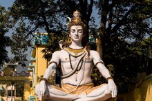 योग विद्येचा जन्म कसा झाला? योगाचे जनक कोण? योगाचा प्रचार-प्रसार कोणी केला