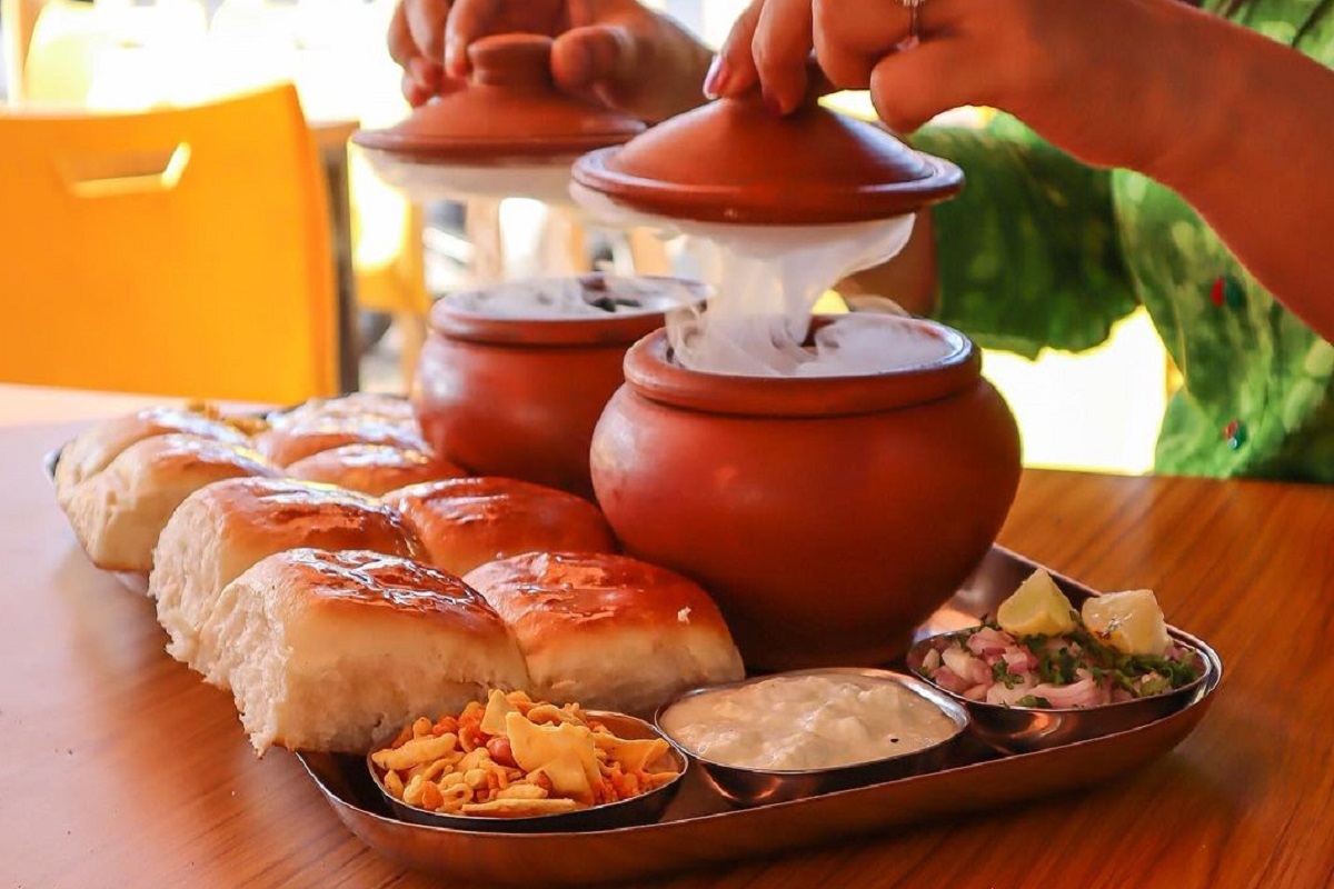 सात्विक मिसळ हाऊस