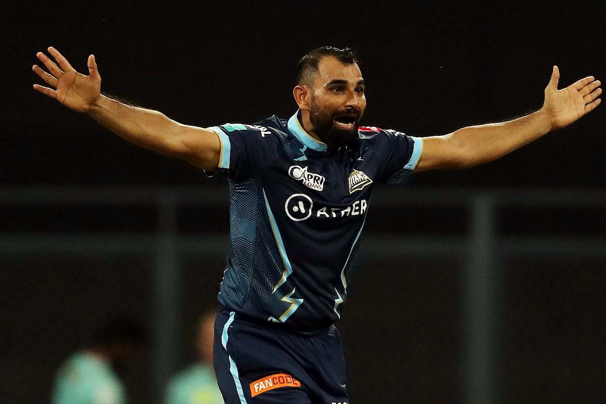 मोहम्मद शमीचा धडाका! दिल्ली कॅपिटल्सच्या चार मोठ्या विकेट्स घेण्यात यश