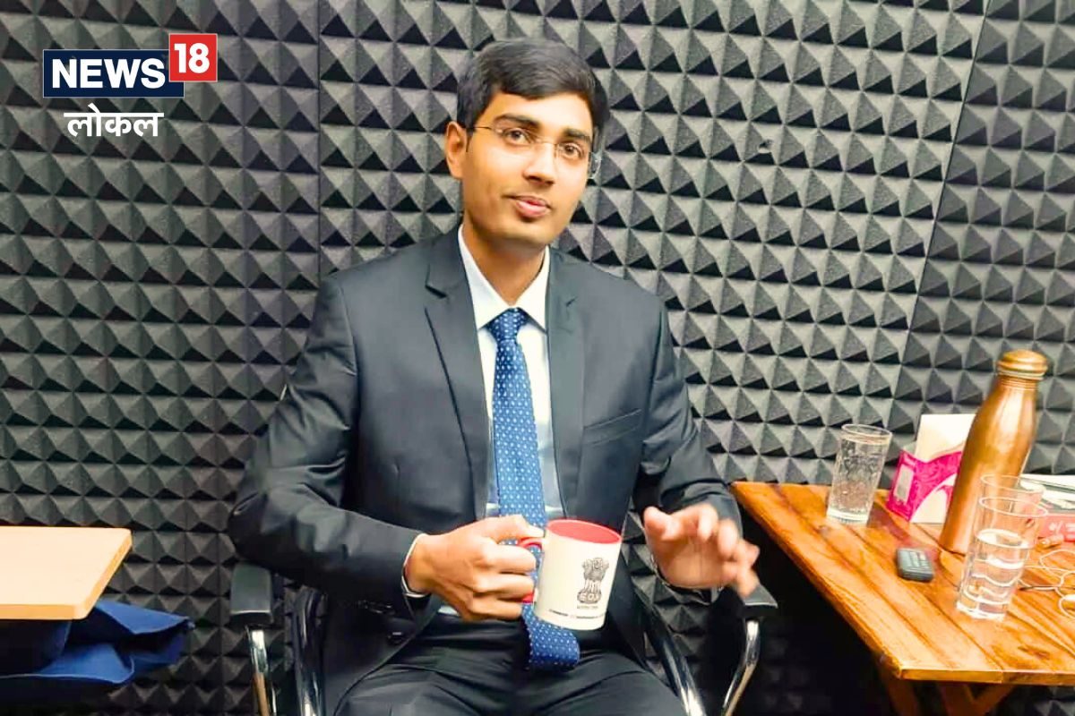 UPSC Success Story : आई विडी कामगार तर वडील शेतकरी, हार न मानता मंगेशनं अखेर करून दाखवलं, पाहा Video