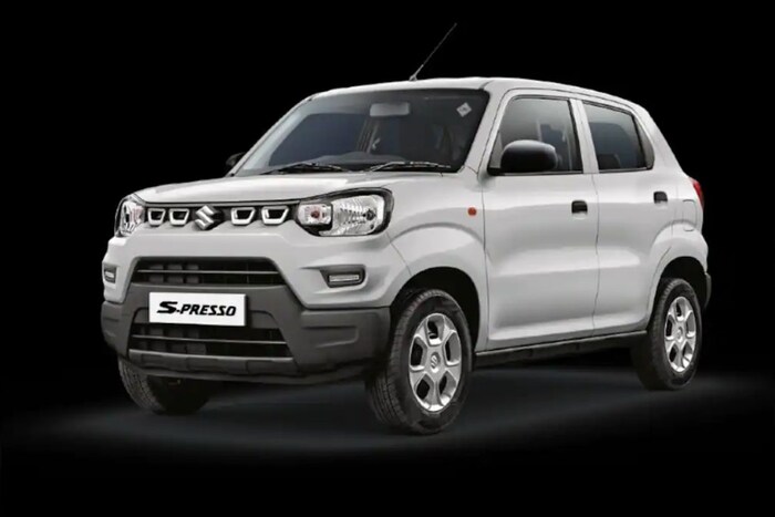 Maruti S Presso: चार व्हॅरिएंट्समध्ये येणारी ही पेट्रोल कार आहे. यात सीएनजी व्हॅरिएंटदेखील आहे. ही कार सहा रंगांमध्ये उपलब्ध आहे. कंपनीने या कारमध्ये एक लिटर पेट्रोल इंजिन दिलंय. ते 68 PS ची पॉवर व 90 NM टॉर्क जनरेट करतं.