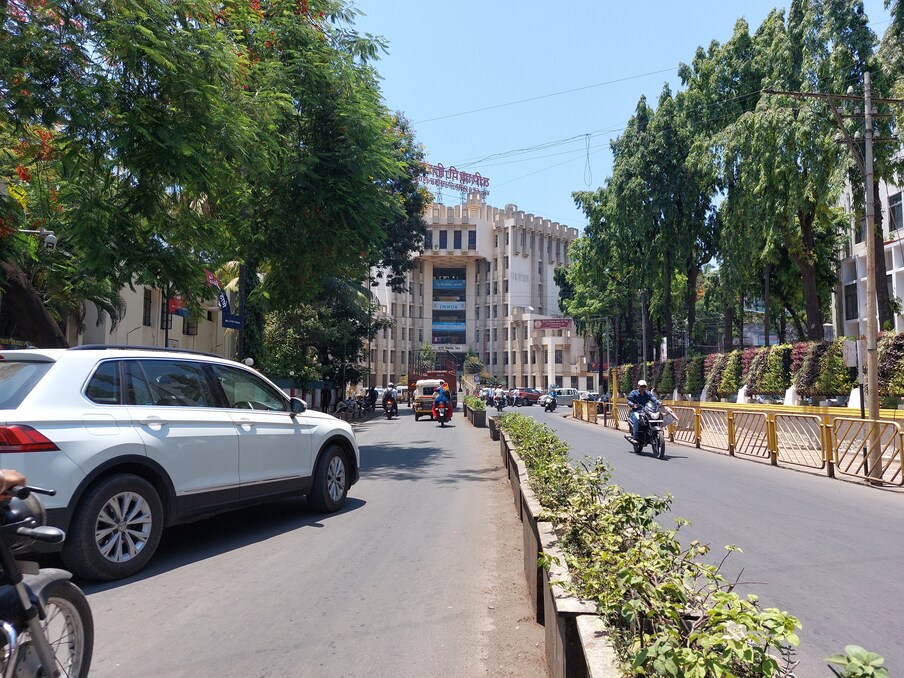सांगलीत काल 20 मे रोजी कमाल तापमान 39° सेल्सिअस तर किमान तापमान 23° सेल्सिअस इतके नोंदवले गेले आहे.
