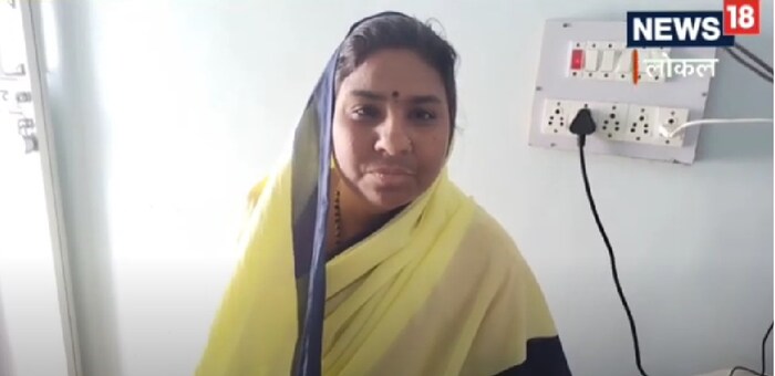 आता गेल्या काही महिन्यांपासून तिची ड्युटी तुरुंग सेवेत लावण्यात आली असून, त्याअंतर्गत ती नाइट वॉचमनची ड्युटी करते. यातून मिळणारा पैसा मुली जेव्हा भेटायला आल्यावर त्यांना ती देऊन देते, जेणेकरून त्या त्यांच्या मर्यादित गरजा पूर्ण करू शकतील.