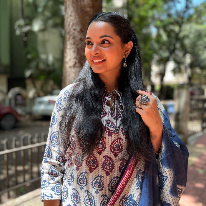  खुशबूची भूमिका सकारात्मक आहे की नकारात्मक याबाबत अद्याप काहीही समजलेलं नाहीय. 