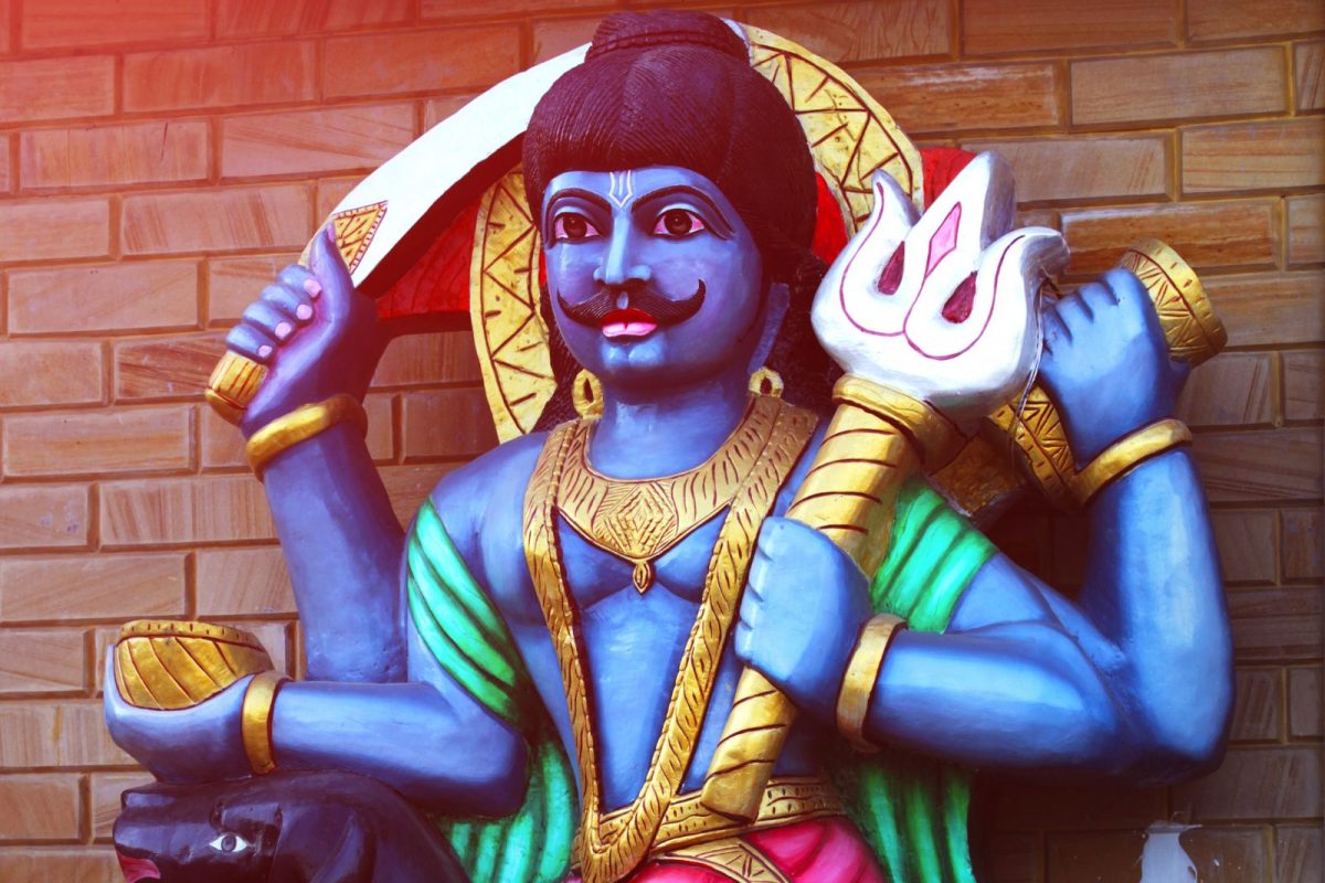 शनि जयंतीला जुळून येत आहेत अनेक खास योग, हे एक काम केल्याने होईल शनिदेवाची कृपा