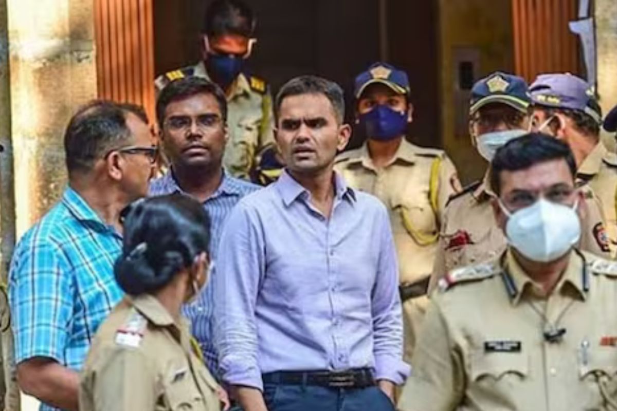 आर्यन खान प्रकरणात समीर वानखेडे अडचणीत