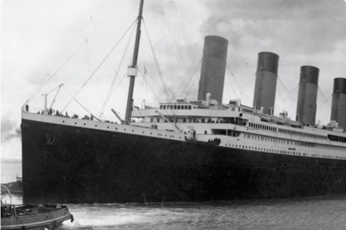 टायटॅनिक जहाजाचं नेमकं काय झालं?