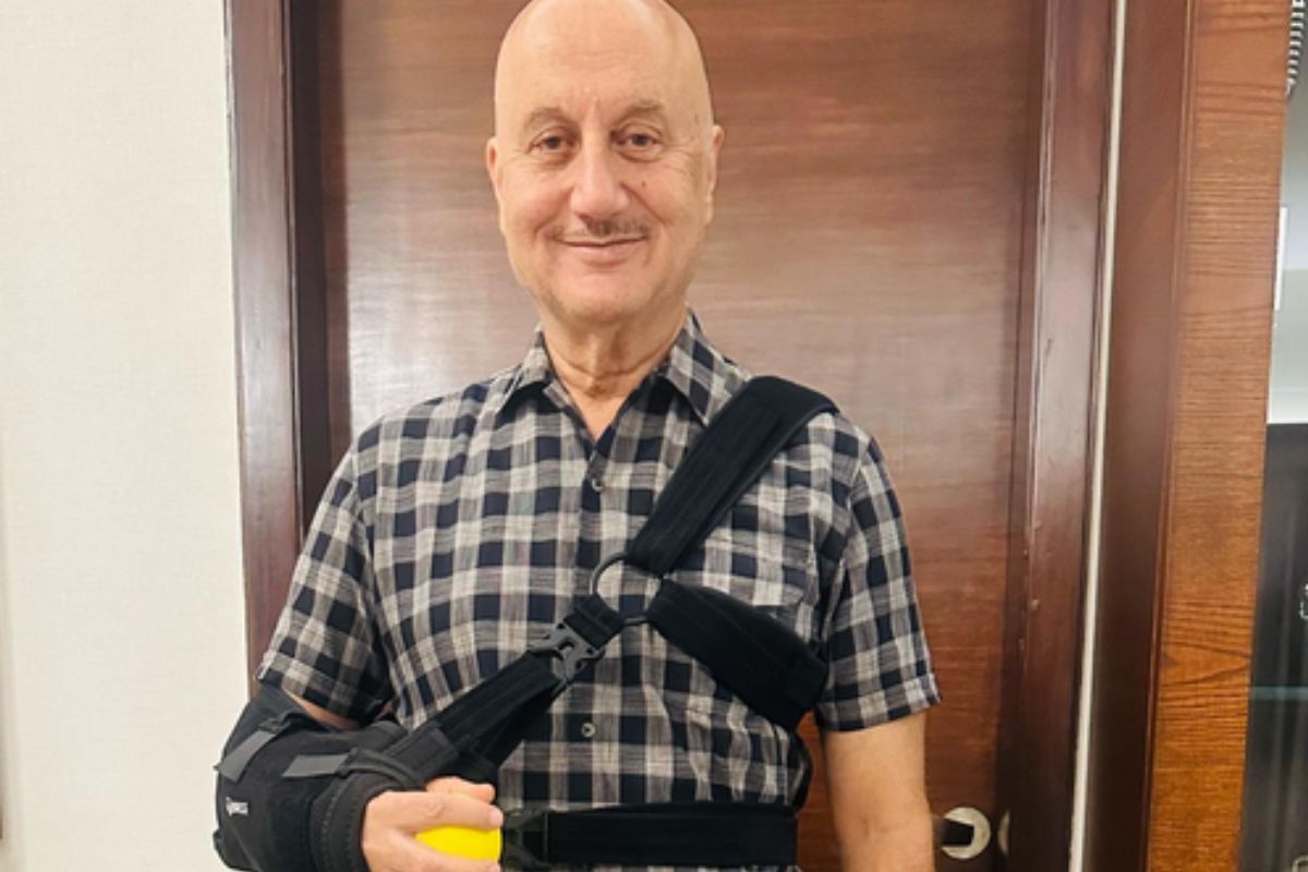 अनुपम खेर