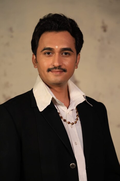  भूमिकेविषयी बोलताना विकास म्हणाला, "हे खूप महत्वाचे पात्र आहे. कारण स्वामींनी त्यांना आपला मानसपुत्र मानले होता.