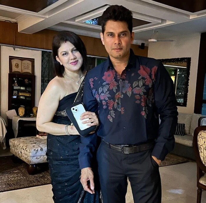 अमरने 1999 मध्ये हेतल उपाध्याय हिच्याशी लग्न केले आणि या दोघांना दोन मुले आहेत. अमर अजूनही टीव्ही च्या दुनियेत सक्रीय आहे. याशिवाय तो नुकताच कार्तिक आर्यन स्टारर 'भूल भुलैया 2' या चित्रपटात दिसला होता. यात त्याने तब्बूच्या पतीची भूमिका साकारली होती. 