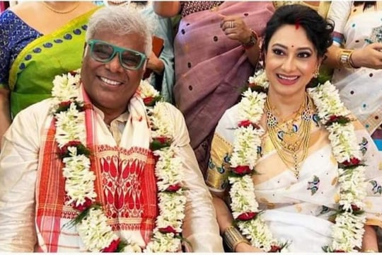 आशिष विद्यार्थी रुपाली बरुआ यांची पहिली भेट कशी झालेली माहितेय का? 