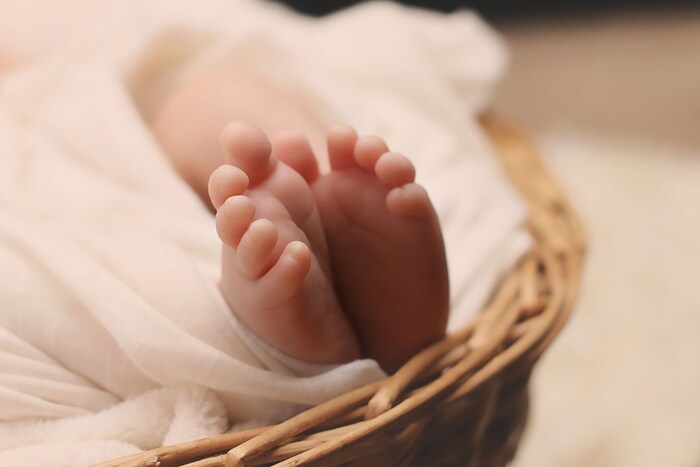 विराज: विराज हे प्रभू रामाच्या अनेक नावांपैकी एक आहे, भगवान राम हे सूर्यवंशी होते, म्हणून त्यांना सूर्याचा राजा देखील म्हटले जाते आणि या नावाचा अर्थही तोच आहे. आधुनिक युगाच्या अनुषंगाने पाहिले तर ते एक अतिशय वेगळे नाव आहे.