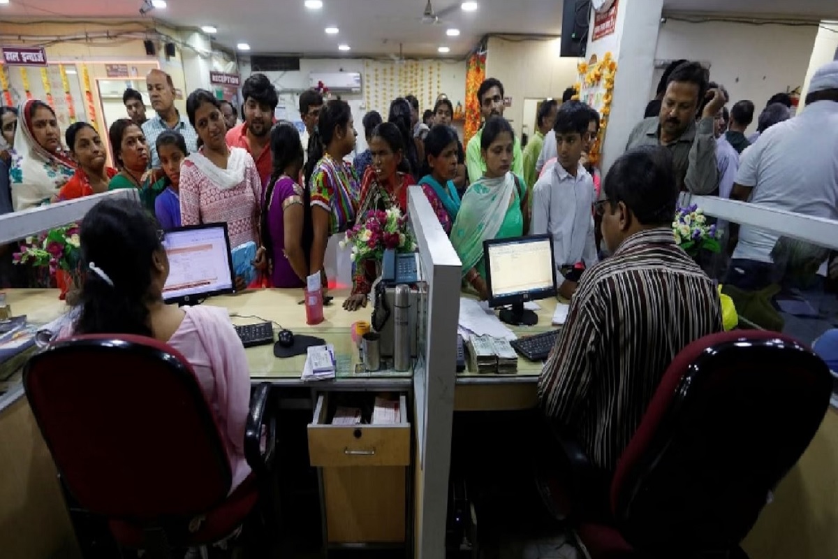 2000 रुपयांच्या नोट बदलताना कोणं अडवलं तर?