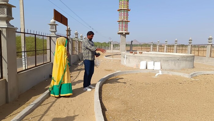 पक्ष्यांच्या अंड्यांचे ऊन, पाऊस आणि थंडीपासून संरक्षण होईल याचीही काळजी घेतली जाते. दरम्यान हे अपार्टमेंट विविध रंगात असल्याने ते आकर्षक दिसत आहे.