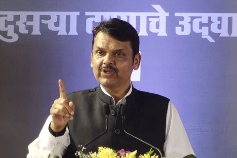 समृद्धी महामार्गाच्या दुसऱ्या टप्प्याचं लोकार्पण, फडणवीसांचा शायरना अंदाज