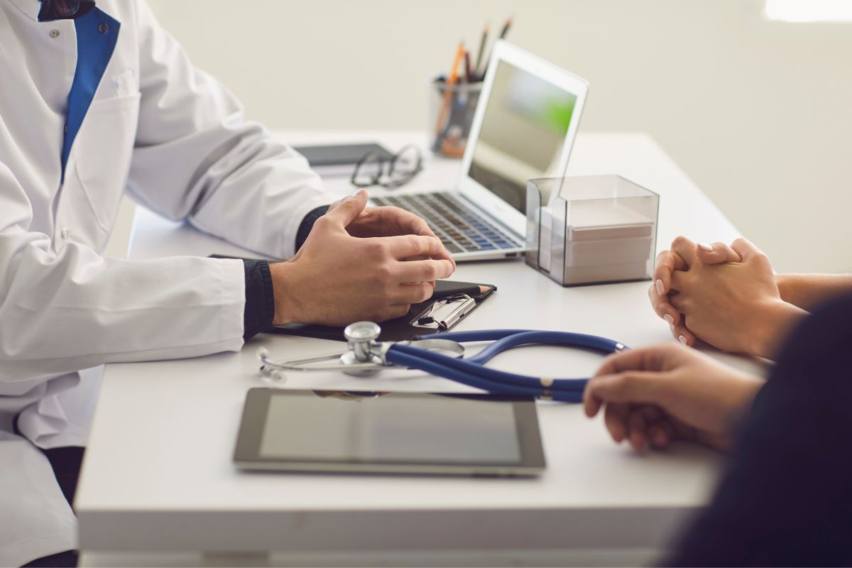 डॉक्टर आणि वैद्यकीय क्षेत्रात काम करणाऱ्यांचे अंकशास्त्र