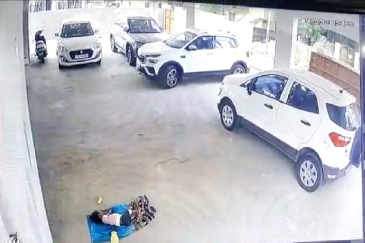 मुलीचा धक्कादायक मृत्यू