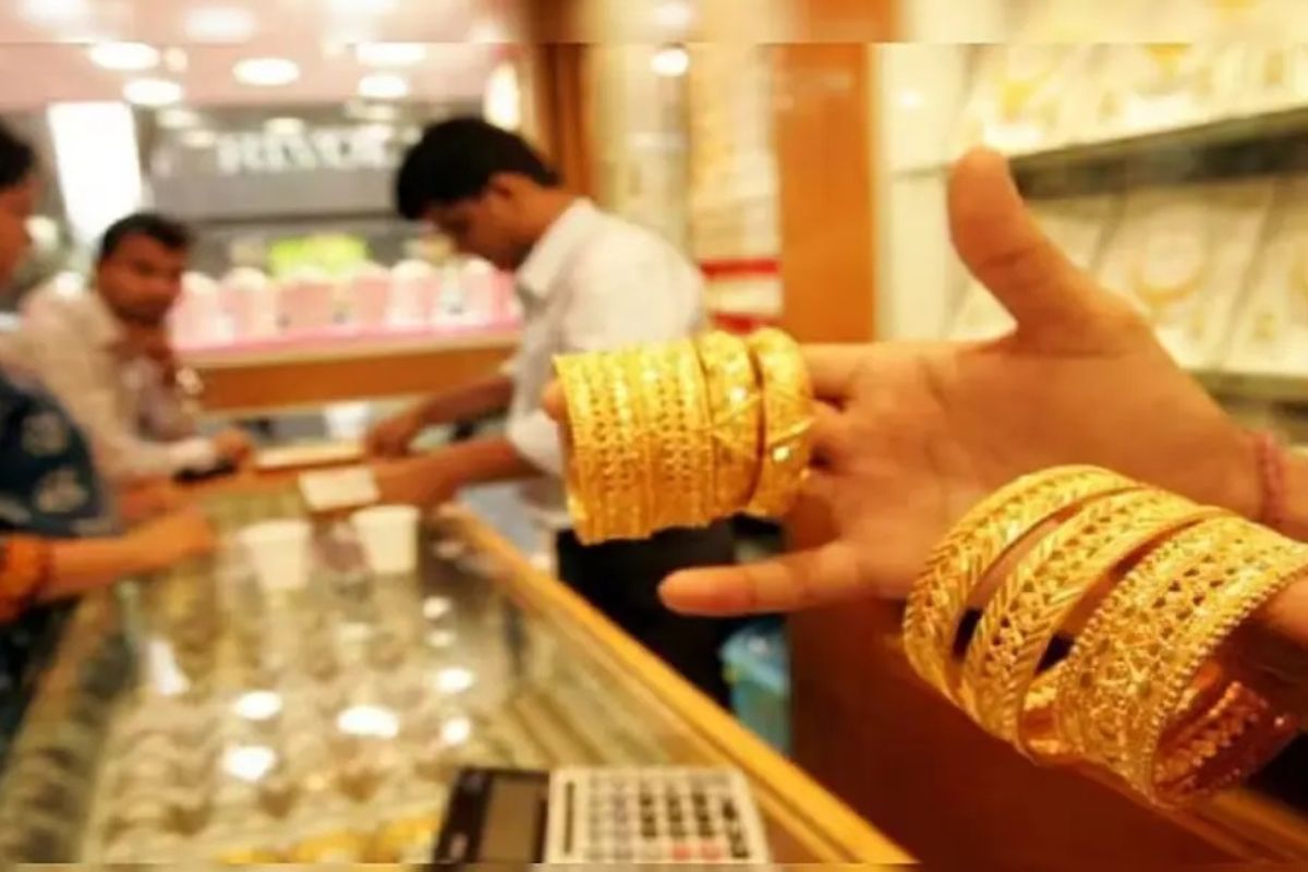 Gold Price in Nashik: नाशिकमध्ये पुन्हा महागलं सोनं, आज खरेदी करण्यापूर्वी 'इथं' चेक करा दर
