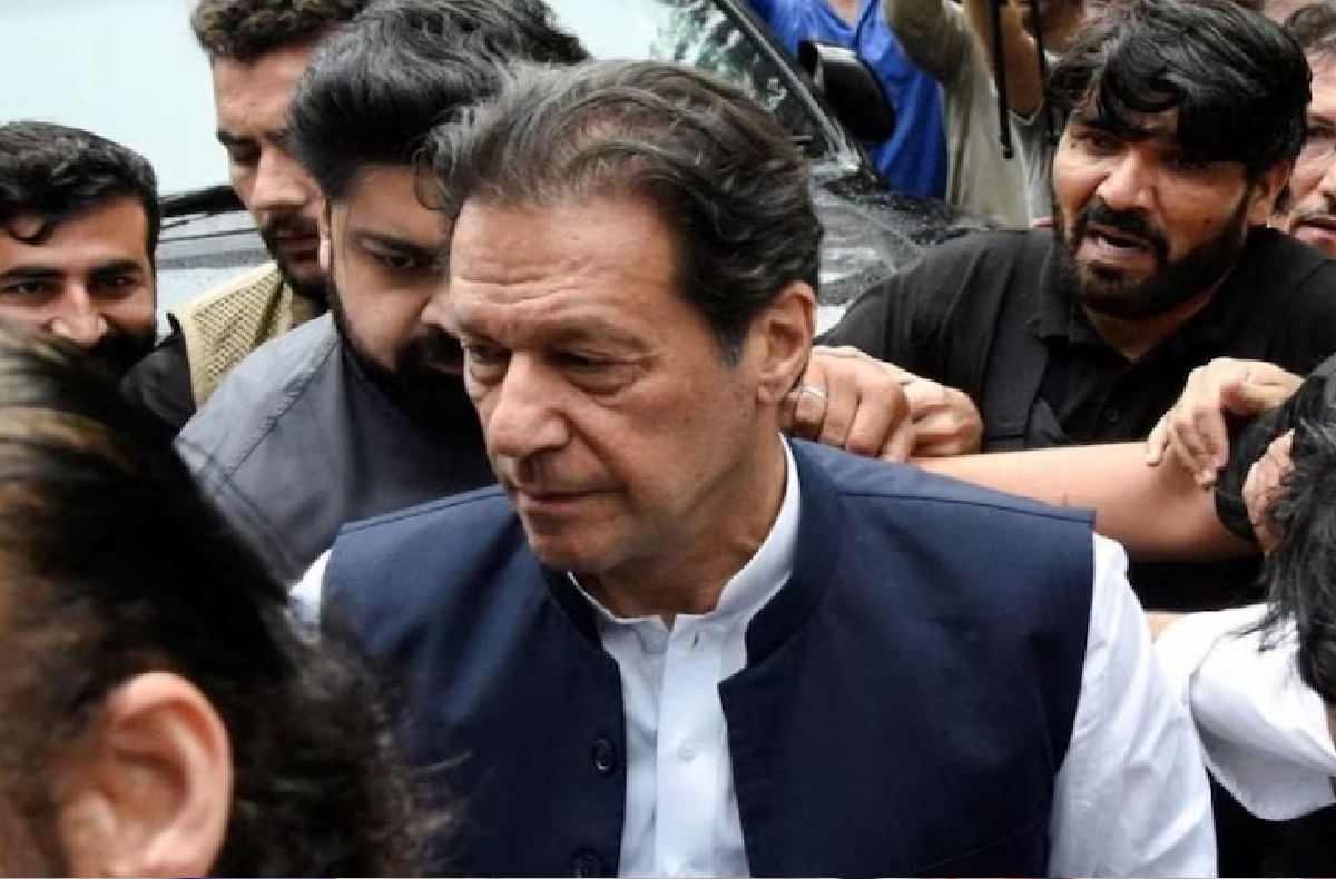 इम्रान खान यांची सुटका