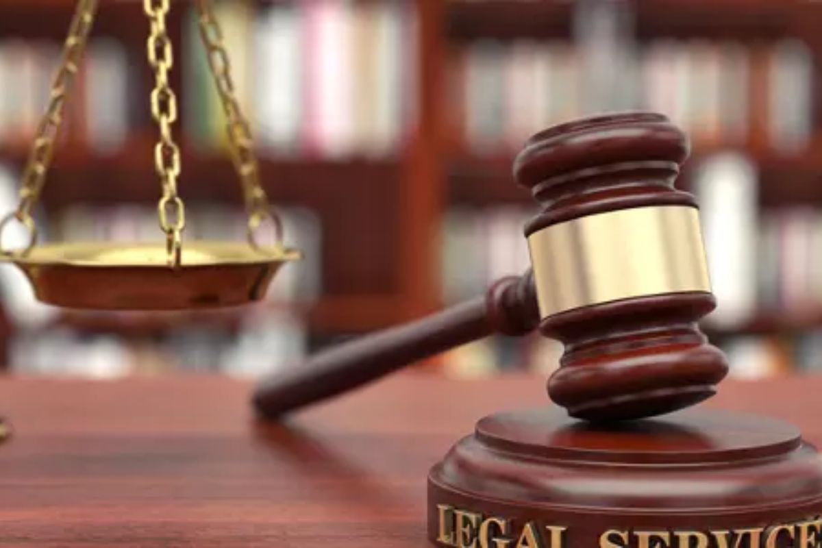 राज्याच्या लीगल सर्व्हिसमध्ये बंपर ओपनिंग्स