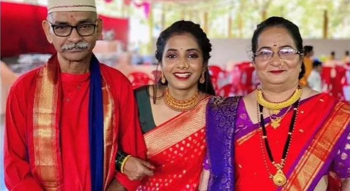 सायली संजीवची आईसुद्धा तिच्या इतकीच गोड स्वभावाची आहे. 