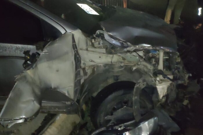 बोखरा गोधनी रेल्वे फाटक उघडं असताना समोर गेलेली मालगाडी रिव्हर्स आली.