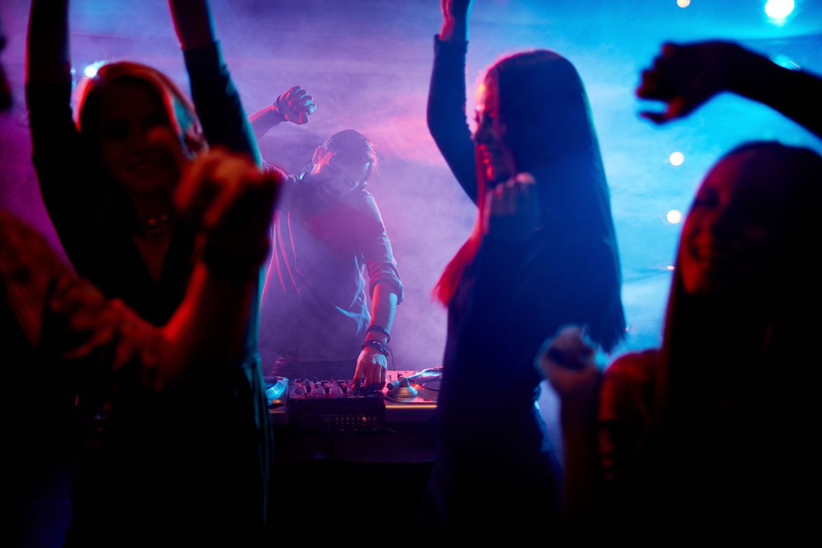 नाईट क्लब (प्रतिकात्मक फोटो)