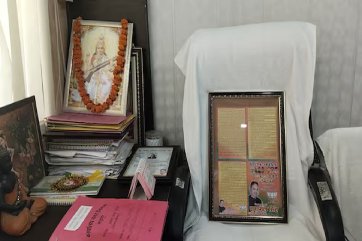 असं कसं झालं! महापौर होऊन सुद्धा 4 वर्ष खुर्चीवर होता आलं नाही विराजमान, काय आहे कारण?