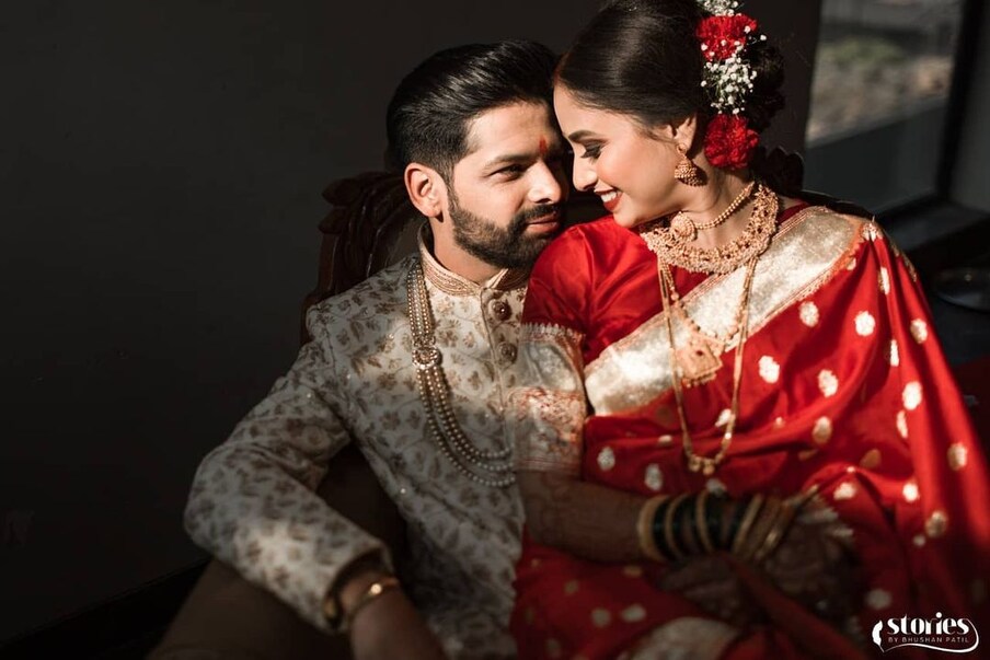 [object Object], 2019मध्ये दोघांचा साखरपुडा झाला. त्यानंतर एक वर्षांनी त्यांनी लग्न केलं.