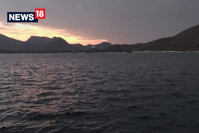 24 एप्रिल रोजी, ट्रॅव्हल पोर्टल द प्लॅनेटने उदयपूरला जगातील 17 रोमँटिक शहरांमध्ये चौथे स्थान दिले.
