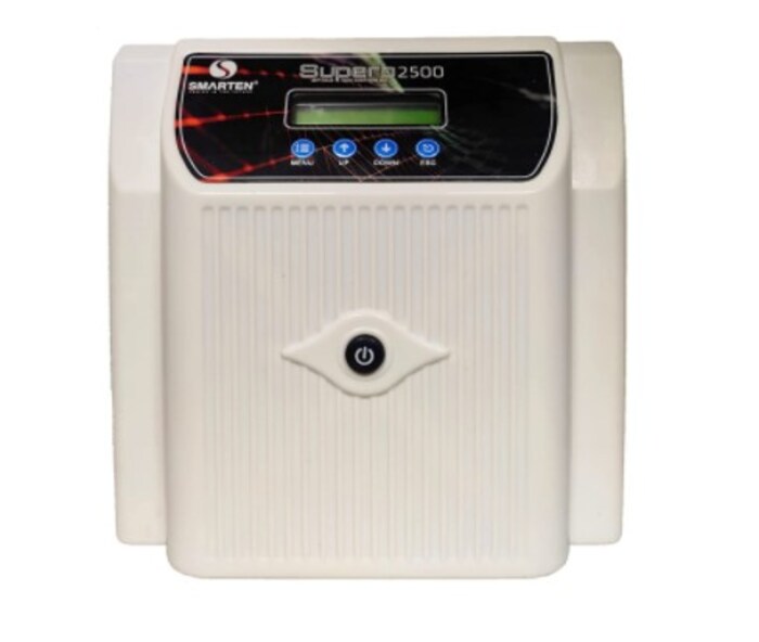 Smarten Superb 2500VA Solar Inverter - बाजारात याची बरीच चर्चा आहे. हे बेस्ट सोलर इन्व्हर्टरच्या गणनेत देखील येते. याची क्षमता 1750 वॅट्स आणि 2000ah ची बॅटरी आहे. यामध्ये एलसीडी डिस्प्ले देखील उपलब्ध आहे. तुम्ही ते सुमारे 15,000 रुपयांना खरेदी करू शकता.