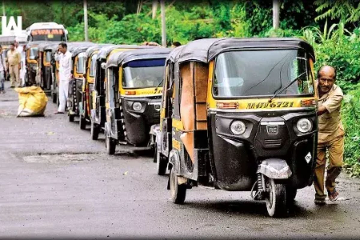 रिक्षाचालकाचा भावुक व्हिडीओ