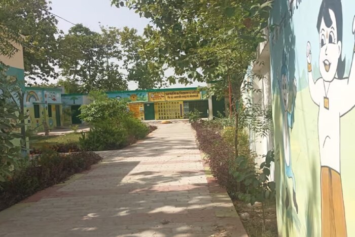 अंगणवाडी, प्राथमिक शाळा, ठिकठिकाणी पिण्याच्या पाण्याची सोय, सर्व सुविधांयुक्त आरोग्य केंद्र, इत्यादी लोकांच्या प्राथमिक गरजा पूर्ण होतील अशा सर्व सुविधा या गावात उपलब्ध करून देण्यात आल्या आहेत. शिवाय गावातील सर्व वाटा गुळगुळीत झाल्या असून पक्के रस्ते बांधण्यात आले आहेत. जेणेकरून विद्यार्थ्यांना शाळेत जाताना कोणताही अडथळा येऊ नये आणि रुग्णांना वेळेत रुग्णालयात पोहोचता यावं. 